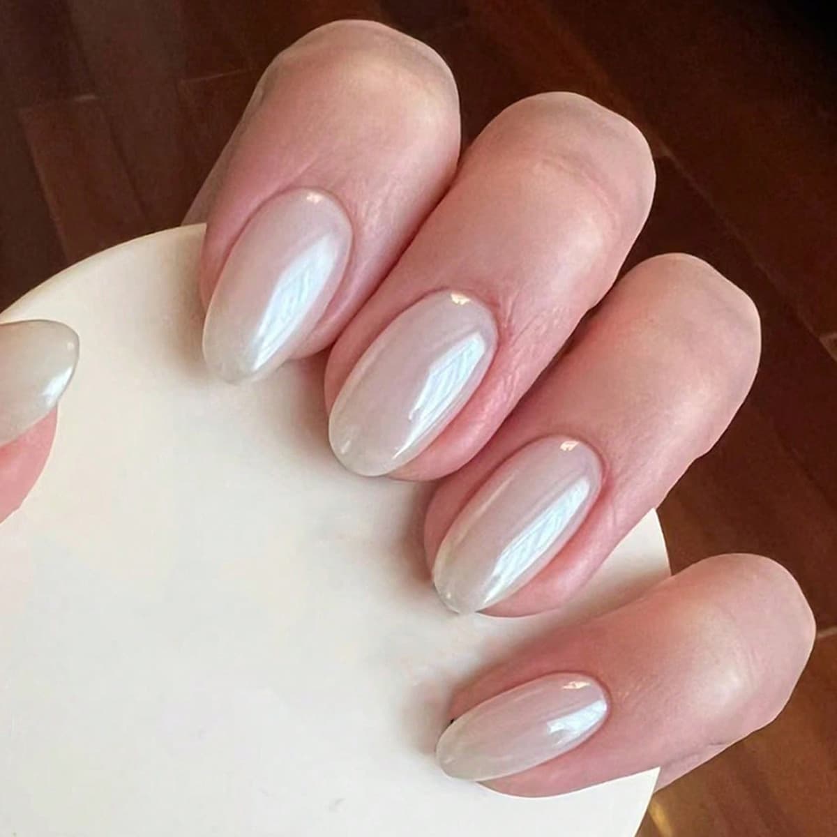 Boutique wearable nails 24 pieces electroplated bright oil cream color classic high-end manicure nails removable fake nails