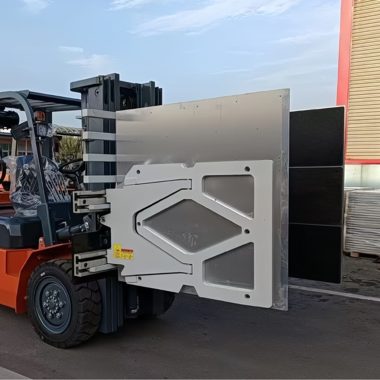 Puref Diesel Electric Forklift Push-Pull Extractor Bucket Refrigerator Brick Soft Clamp Tire Clamp Side Shift Forklift Attachment