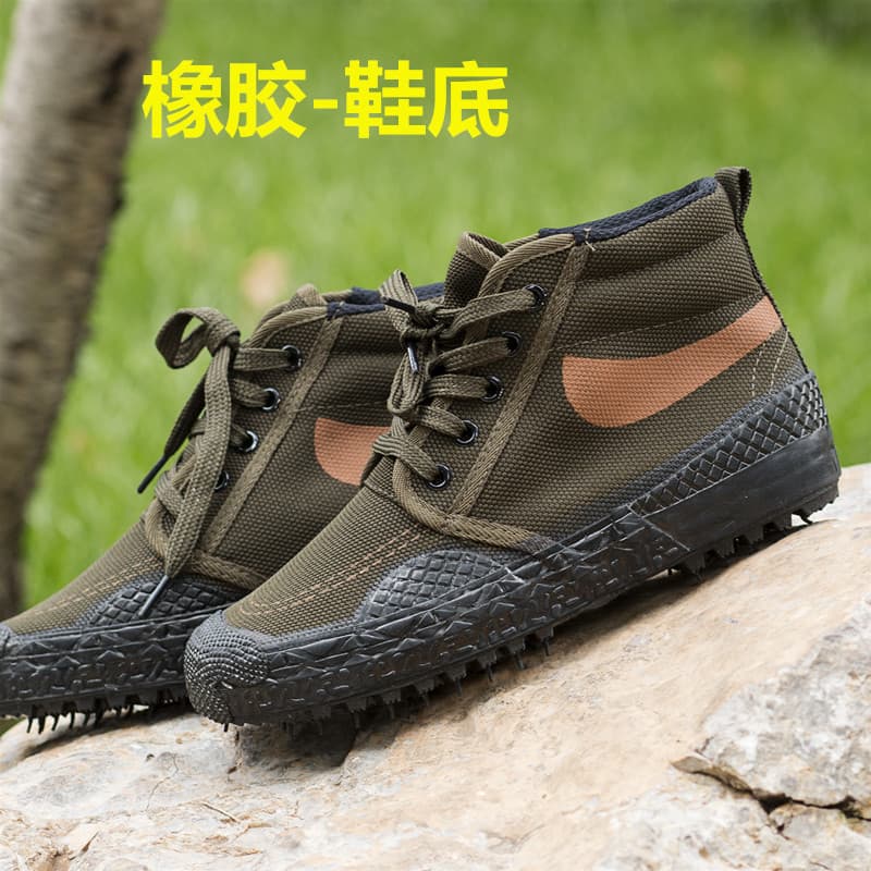 Factory direct supply high and low side release shoes construction site farmland labor protection shoes training shoes yellow rubber shoes student military training shoes wholesale