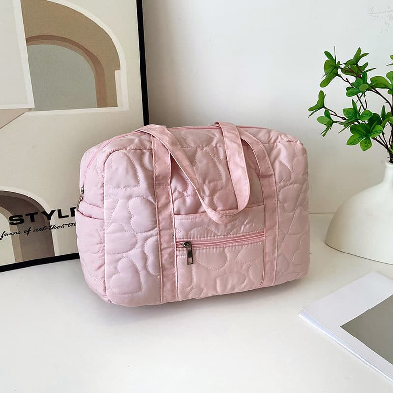 Embroidered Travel Bag, New Style for Short Trips, Korean Trendy Large-Capacity Tote Shoulder Bag, Heart-Shaped Gym Bag