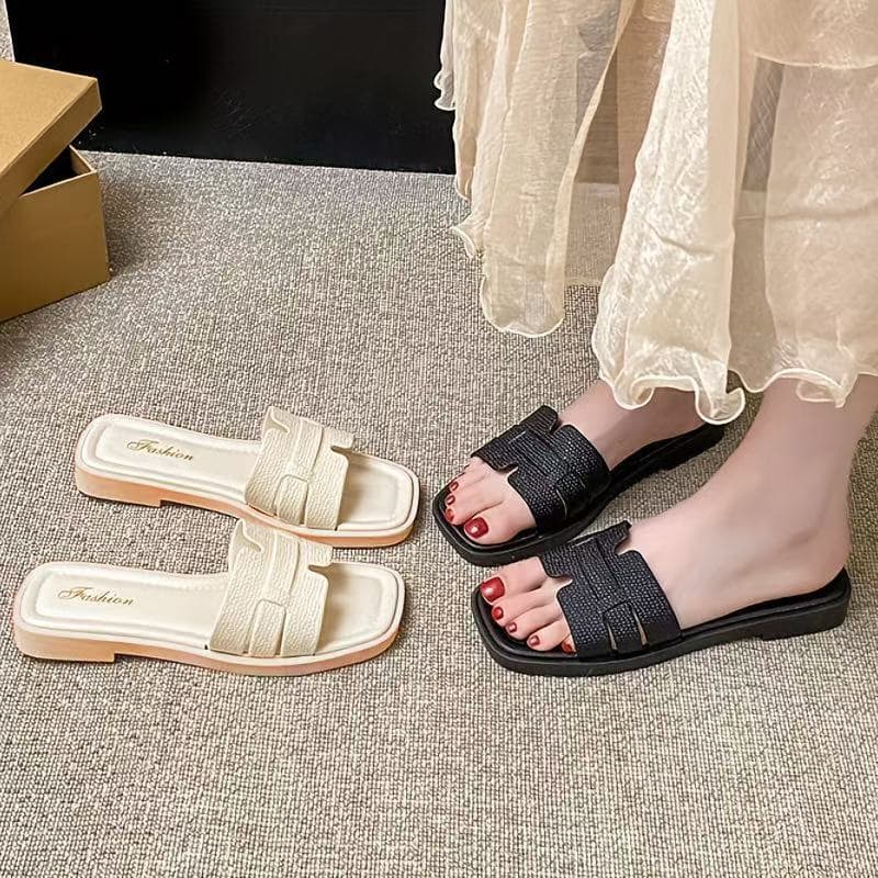 Matte Finish Slip-On Women's Sandals Summer Flat Bottom Soft Sole Versatile Fashionable Student Friendly Fairy Tale Style