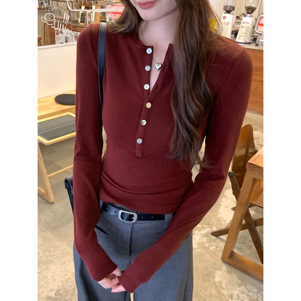 Wine Red Slimming Henley Neck Base Top for Women 2026 Spring Autumn Winter Elegant Waist-Cinching Button Long Sleeve T-Shirt