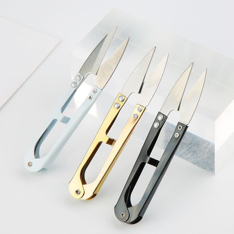 Household daily use U-shaped spring thread snips small cross-stitch clothing thread snippers, fishing line scissors, five-color multi-hue small scissors