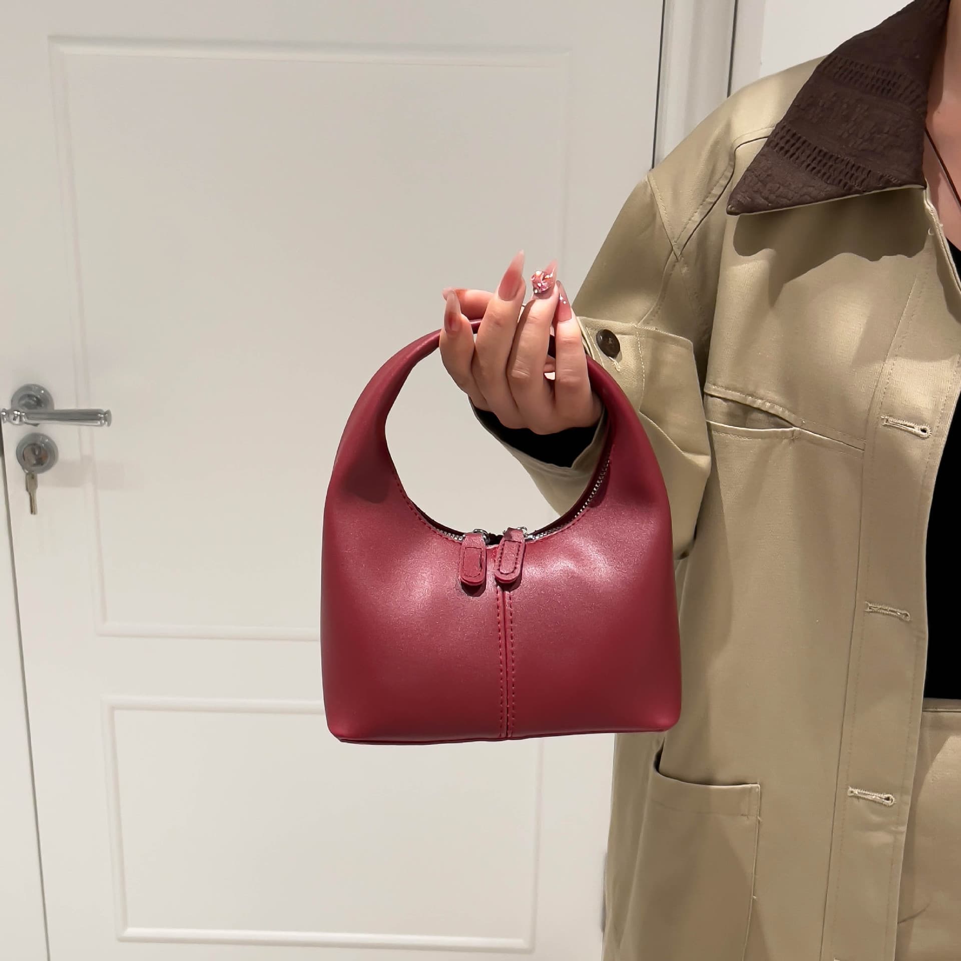 Cross-Border Bags Women's Bags 2025 New Simple and Fashionable Soft Leather Large Capacity Handbags Large and Small Dumpling Bags Bags