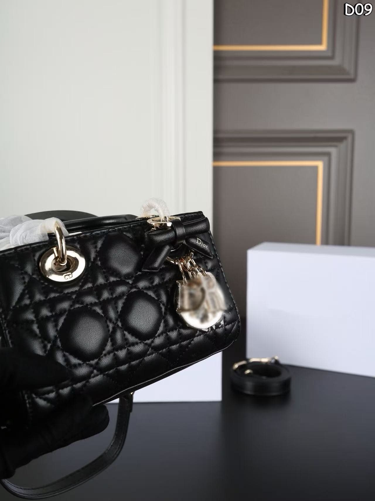 2026 New Classic Cross-Border Horizontal Lady Dior-Style Bag Sheepskin Pattern Handbag Shoulder Bag Crossbody Bag Butterfly Charm
