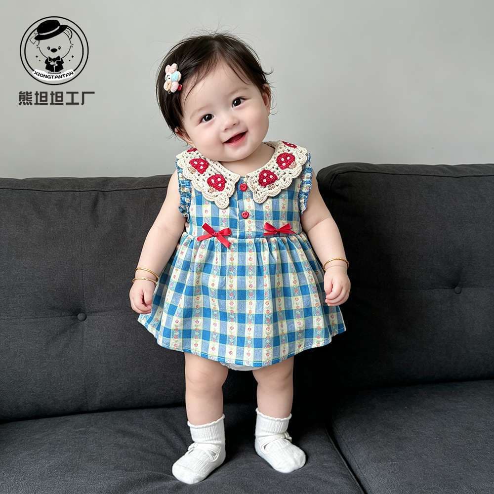Baby clothes, summer clothes, little one-month-old outing clothes, baby sleeveless vests, skirts, and fart clothes, summer thin jumpsuits