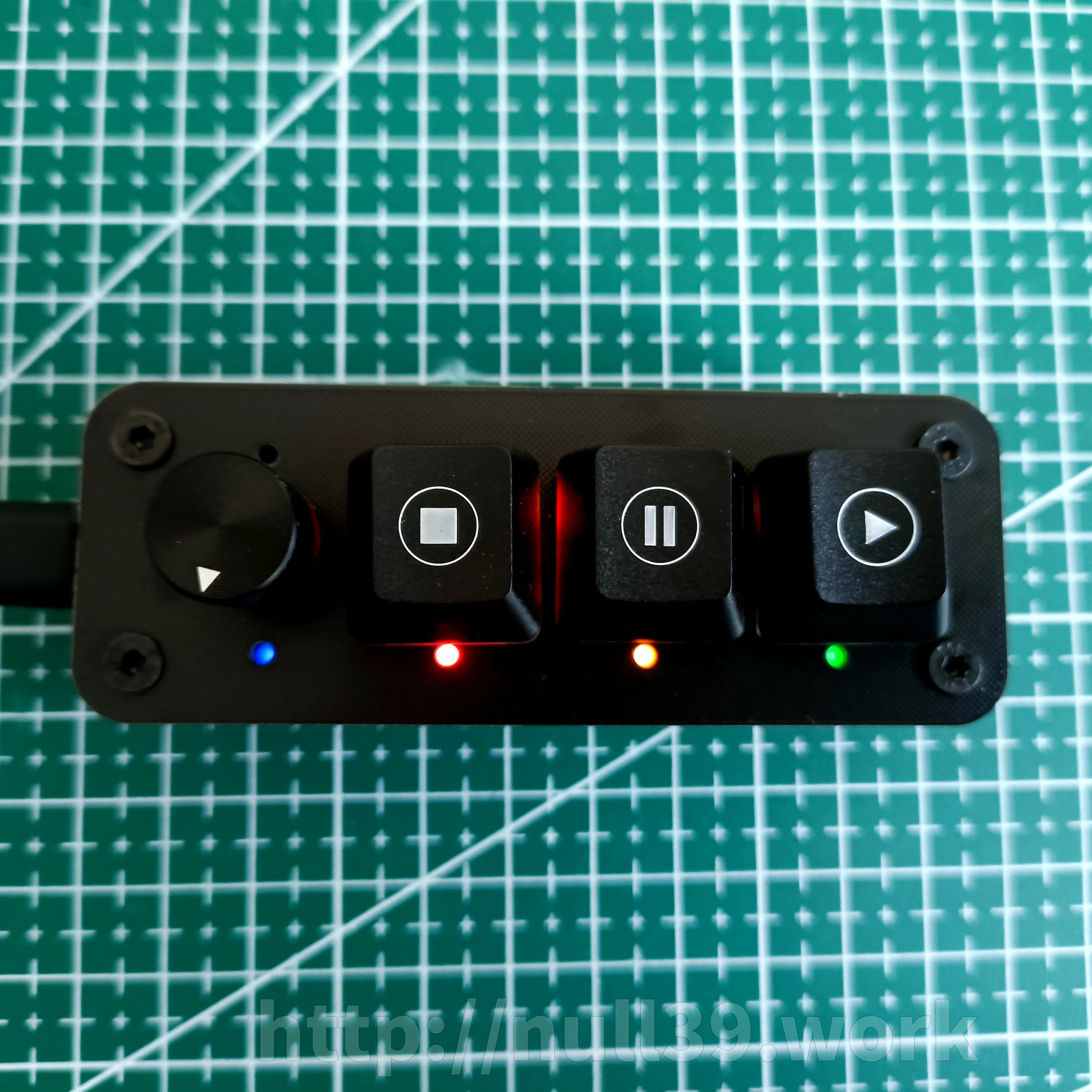 Performance Control Multimedia Computer Music MIDI Playback Audio Equipment USB Keyboard