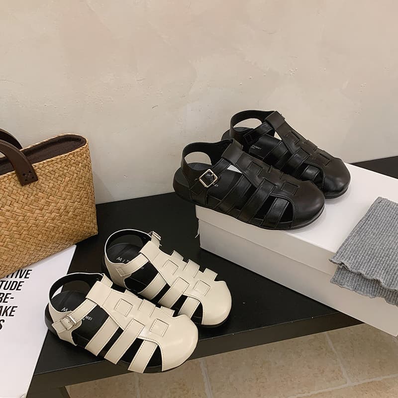 Thick-Soled Roman Sandals for Women, 2026 Summer New Style, Hollow Breathable Women's Shoes, Versatile Popular Closed-Toe Sandals