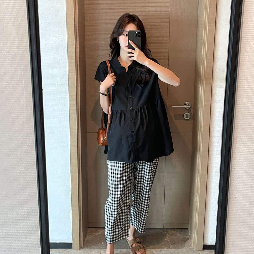 New summer maternity wear, stylish and fashionable V-neck sleeveless shirt, loose Korean style, casual and trendy mom solid color shirt