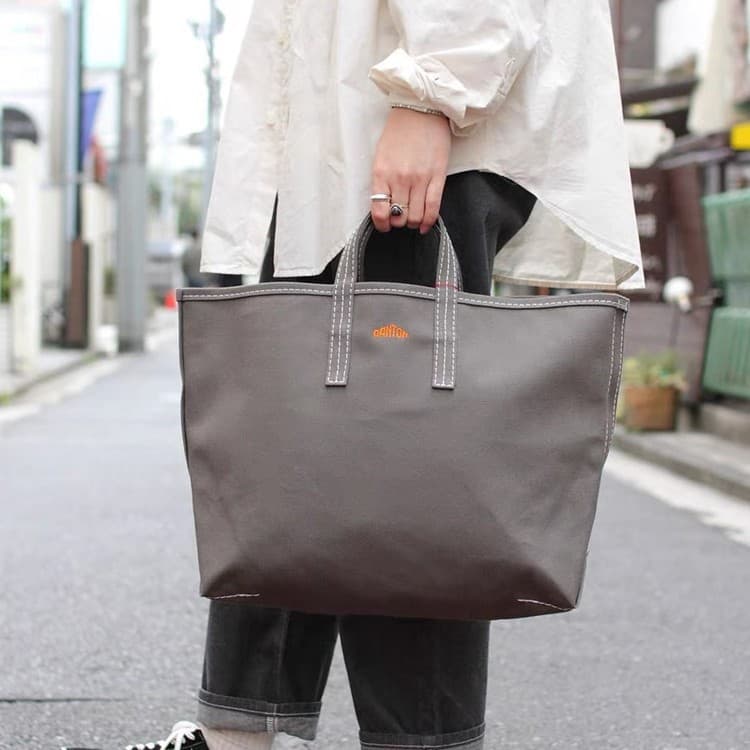 Japanese fashion brand Spring and Autumn classic embroidered retro tote bag canvas bag women's shoulder bag hand carry for men and women