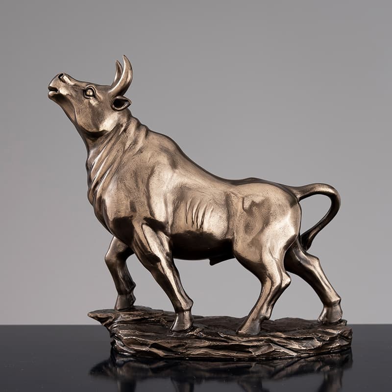 Cold cast copper bull home decorations wine cabinet entrance hall new home decorations housewarming handicrafts souvenirs and wealth luck