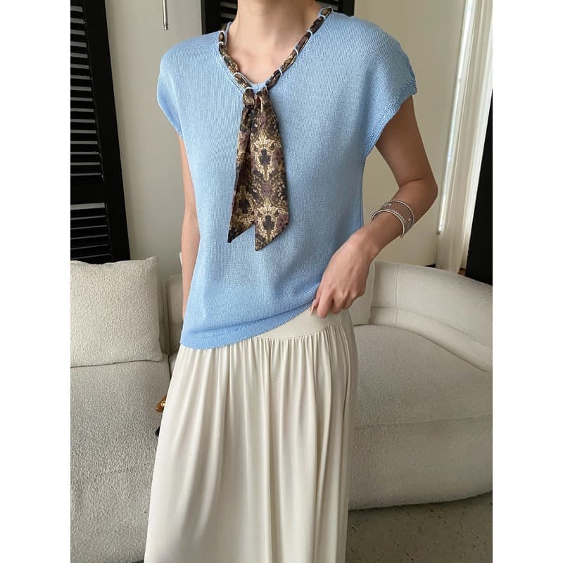 Sinnan Old Money Style Fashionable Silk Scarf V-Neck Ribbon Slimming Shoulder-Covering Short-Sleeve Knitted Sweater Sn8954