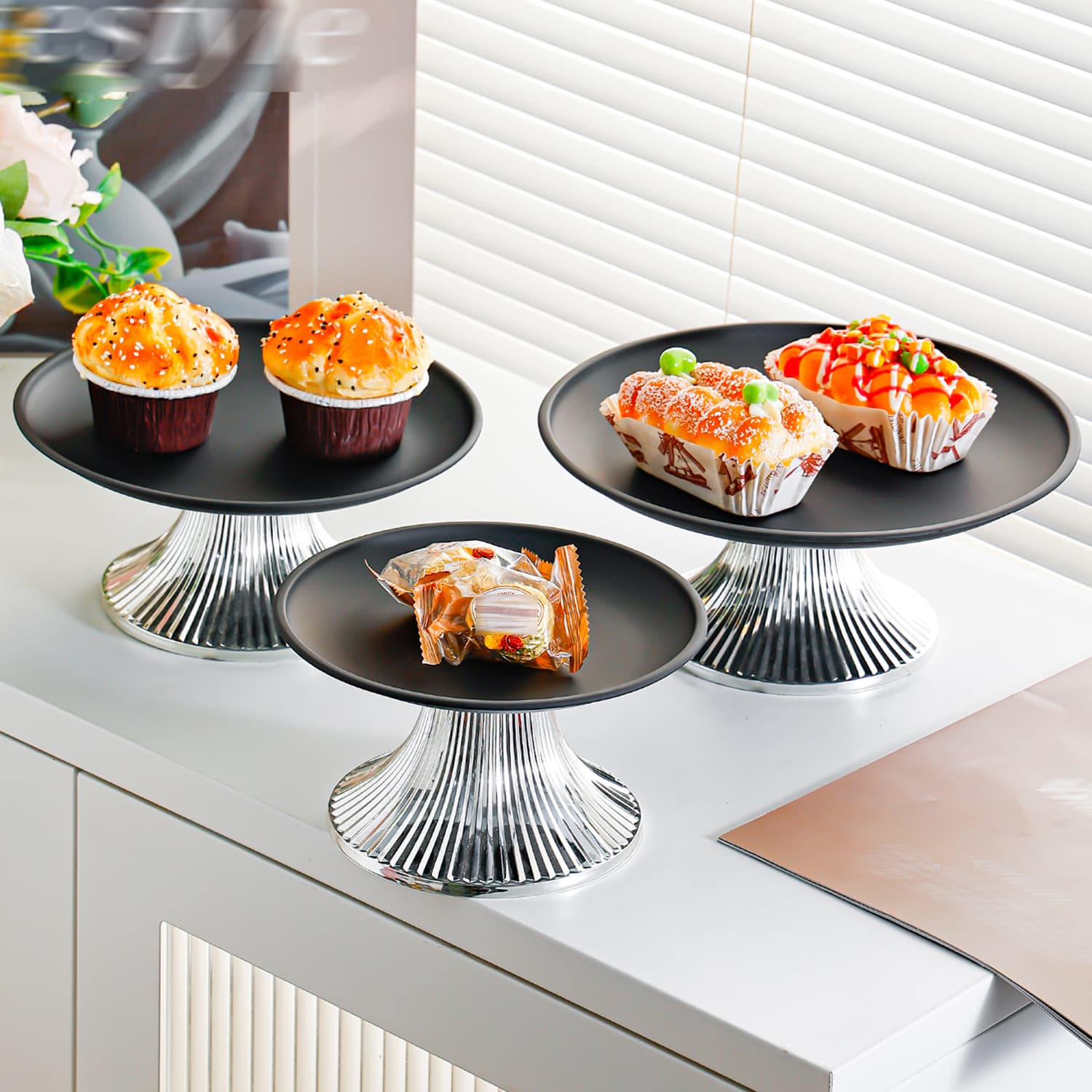 Tall Stainless Steel Tray French Round Cake Pudding Plate Snack Candy Plate Fruit Plate Dessert Cake Plate