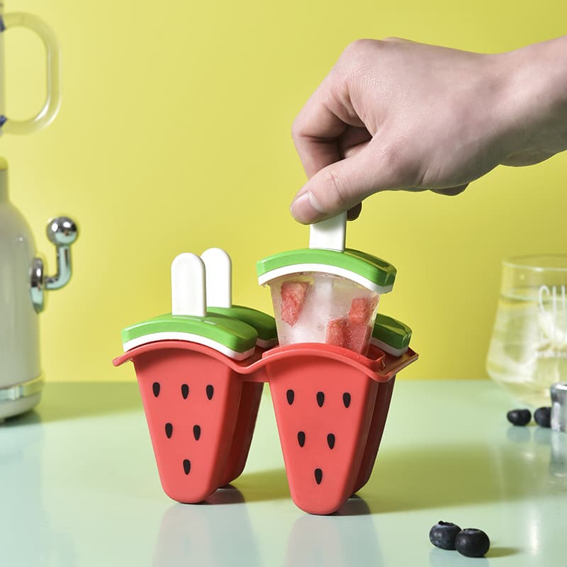 DIY Watermelon Fruit-Shaped Ice Cream Molds: Homemade Silicone Popsicles, Cute Cartoon Creative Ice Cube Trays with Lids
