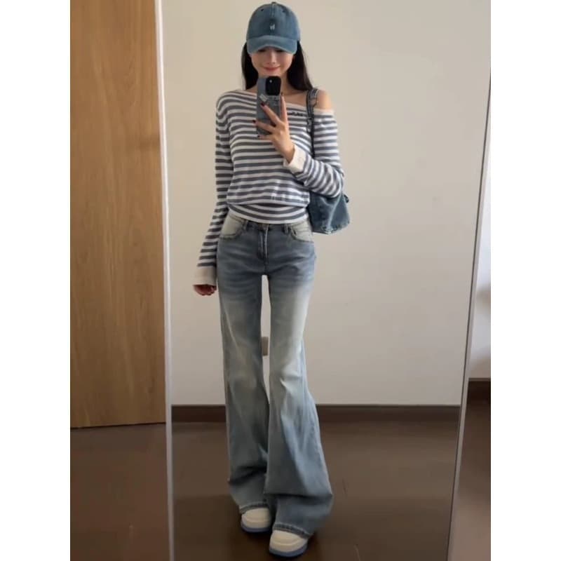 American low-waisted micro-flared jeans for women 2026 new autumn hot girls versatile slimming and petite flared pants