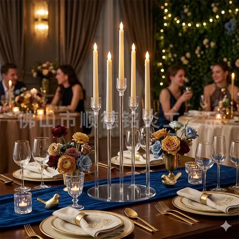 Amazon Best-Selling European Style Holiday Candle Holder Transparent Birthday Wedding Table Decoration Acrylic Candle Holder