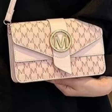 Cross-border Bag2026 New Letter Printed Small Square Bag Women's Bag Versatile Fashion Commuting Crossbody Shoulder Handbag