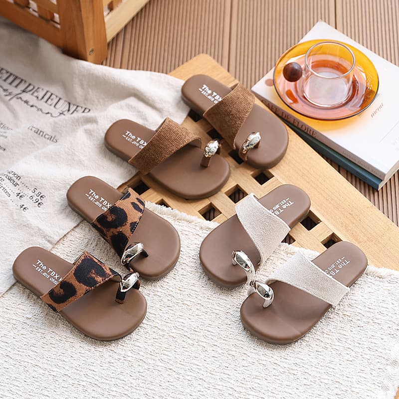 Ins French Fairy Style Summer Sandals 2026 New Korean Version Girls Toe-Post Beach Slippers for Dresses
