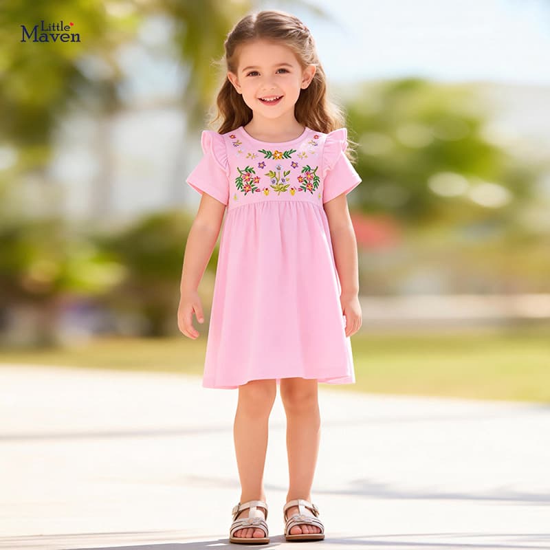 Processed and customized European and American style girls' dresses, cute floral summer children's skirts, children's short-sleeved skirts