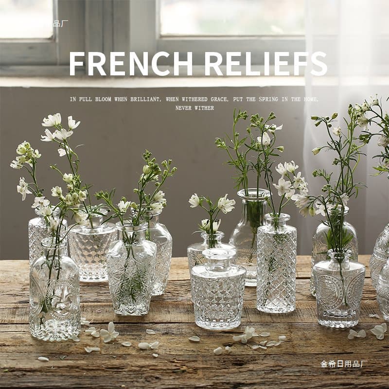Retro light luxury embossed transparent French glass vase ins style home furnishings living room pocket flower arrangement small vase