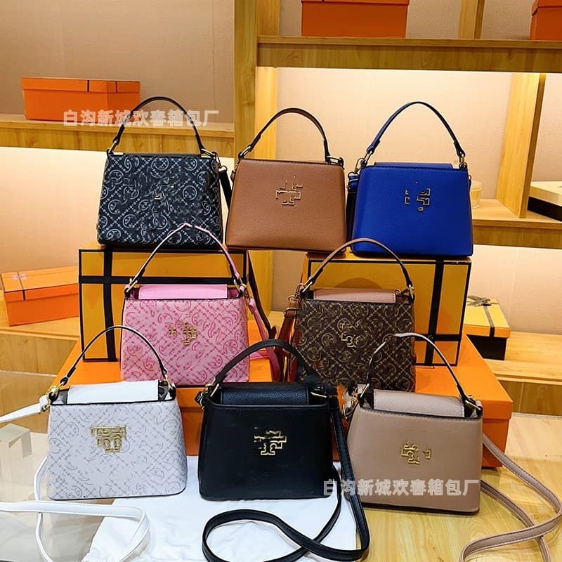 Women's Mini Tote Bag Crocodile Texture High-End Evening Bag Patent Leather Handheld Lady Dior Style Cross-Border Wholesale New