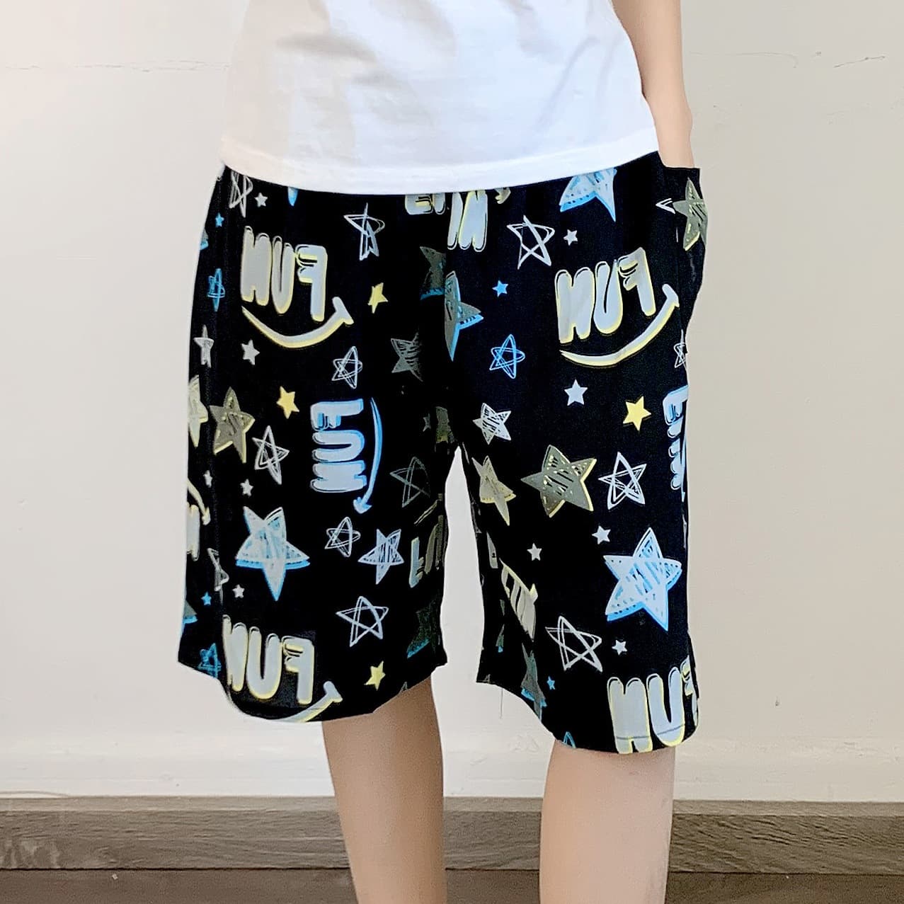 Men's Cotton Silk Sleep Shorts Summer Thin Rayon Shorts Loose Plus Size Five-Point Floral Pants Wearable as Beach Shorts