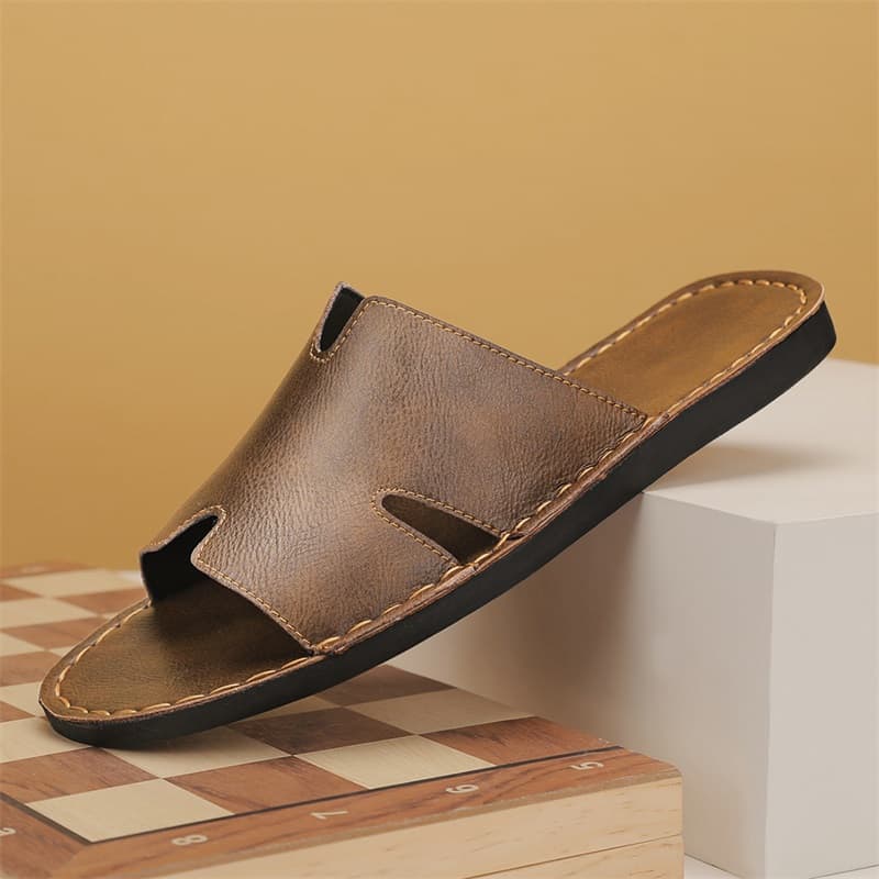 Genuine leather men's summer slippers, non-slip flat casual slippers, men's outdoor home dual-use comfortable soft-soled slippers