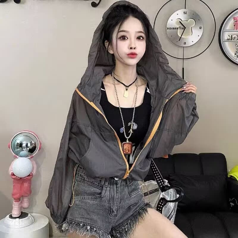 Summer Best-Selling Lightweight Long-Sleeve Jacket for Women, New Stylish Hooded Paneled Sun Protection Top