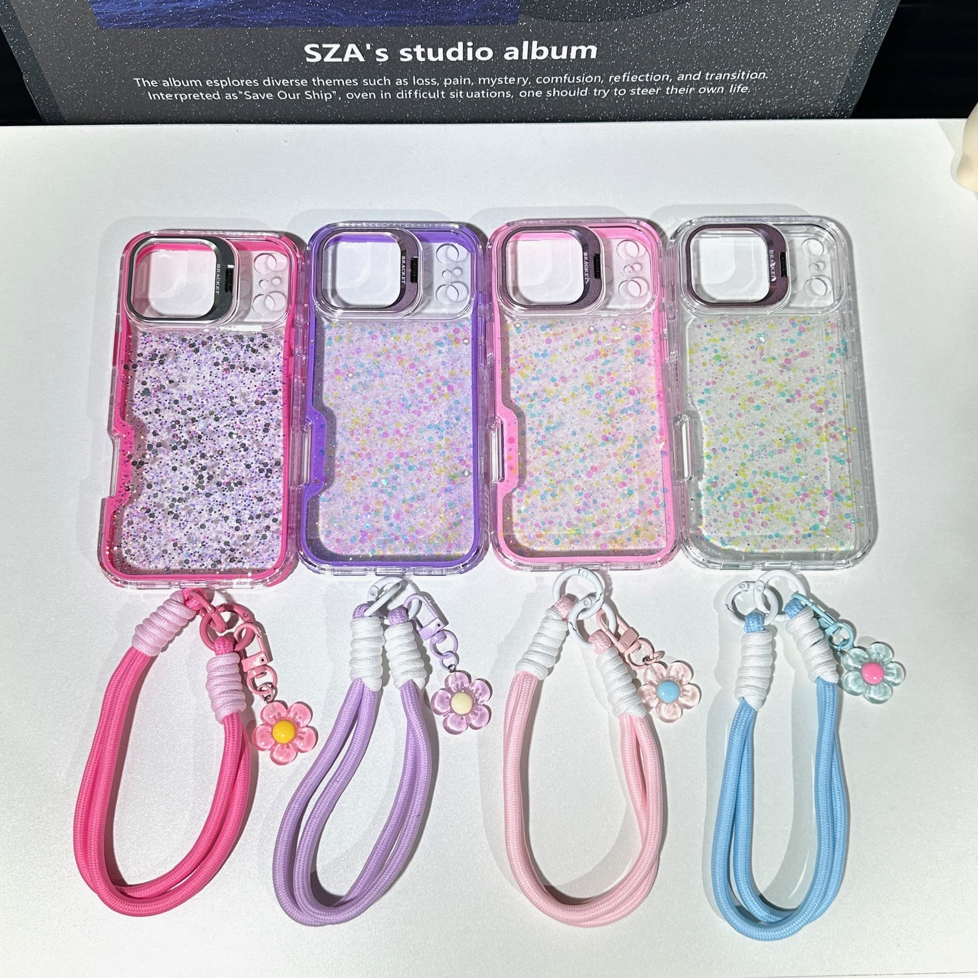 Amazon wholesale supports mixed batches and mixed models for iPhone phone case17pro Apple 18 three-in-one