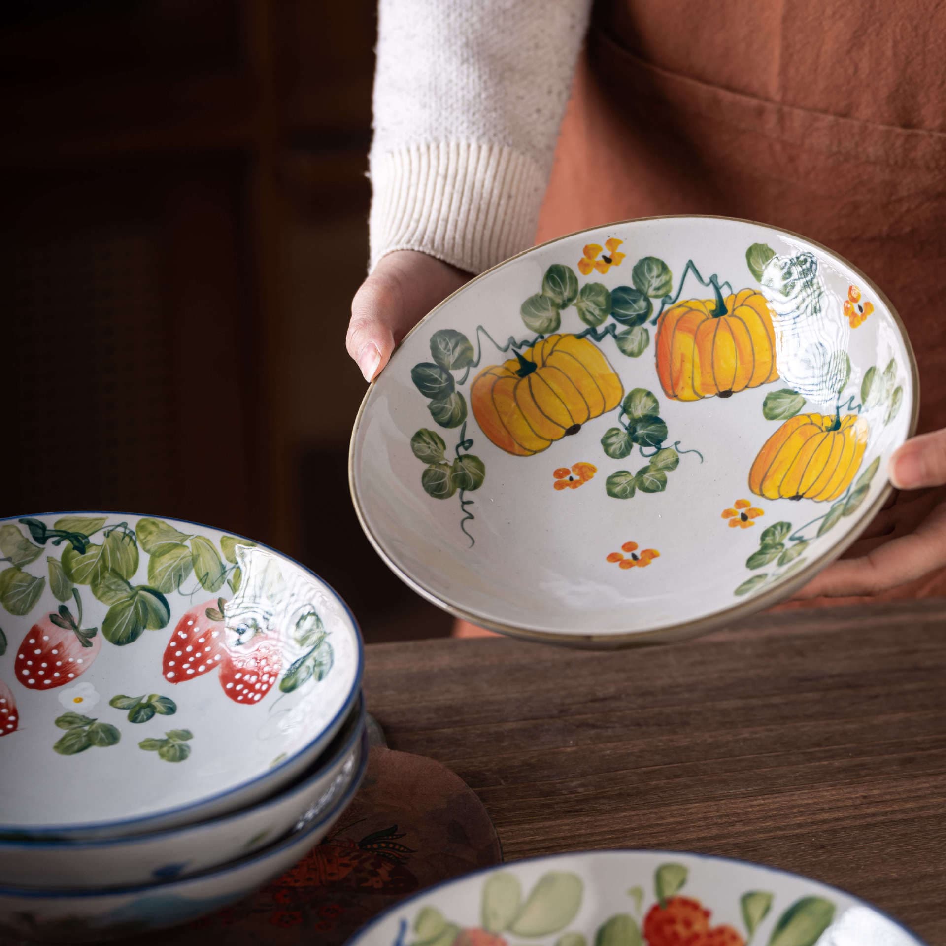 Jingdezhen Ceramic Hand-Pinched Plate Dish Hand-Painted High-Temperature Underglaze Ceramic Clay Home Plate 8-Inch Hand-Pinched Plate (New)