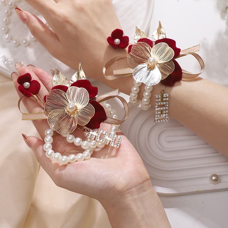 High-end Bridesmaid Wrist Flowers, Ethereal Arm Decorations with Ribbons for Wedding Sisters