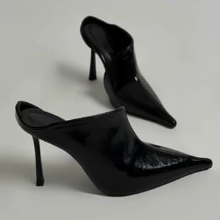 Sexy Hot Girl Design Pointed Toe Half Slippers for Women, European and American Style Envelope Toe One-Step Heeled Sandals (Tax Excluded)
