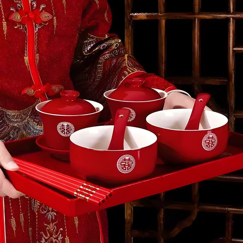 Wholesale wedding tea set with cups and bowls, a complete collection of ceramic wedding supplies and cups for the bride's dowry.