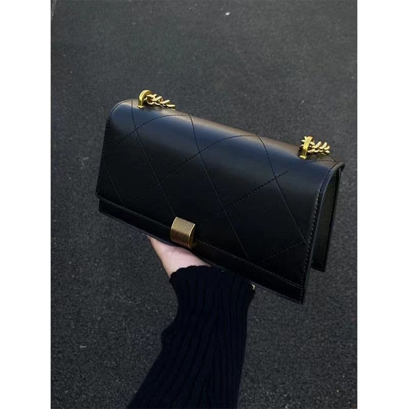 2026 New Diamond-Quilted Chain Bag Embroidered Shoulder Bag Premium Textured Square Bag Versatile French Chic