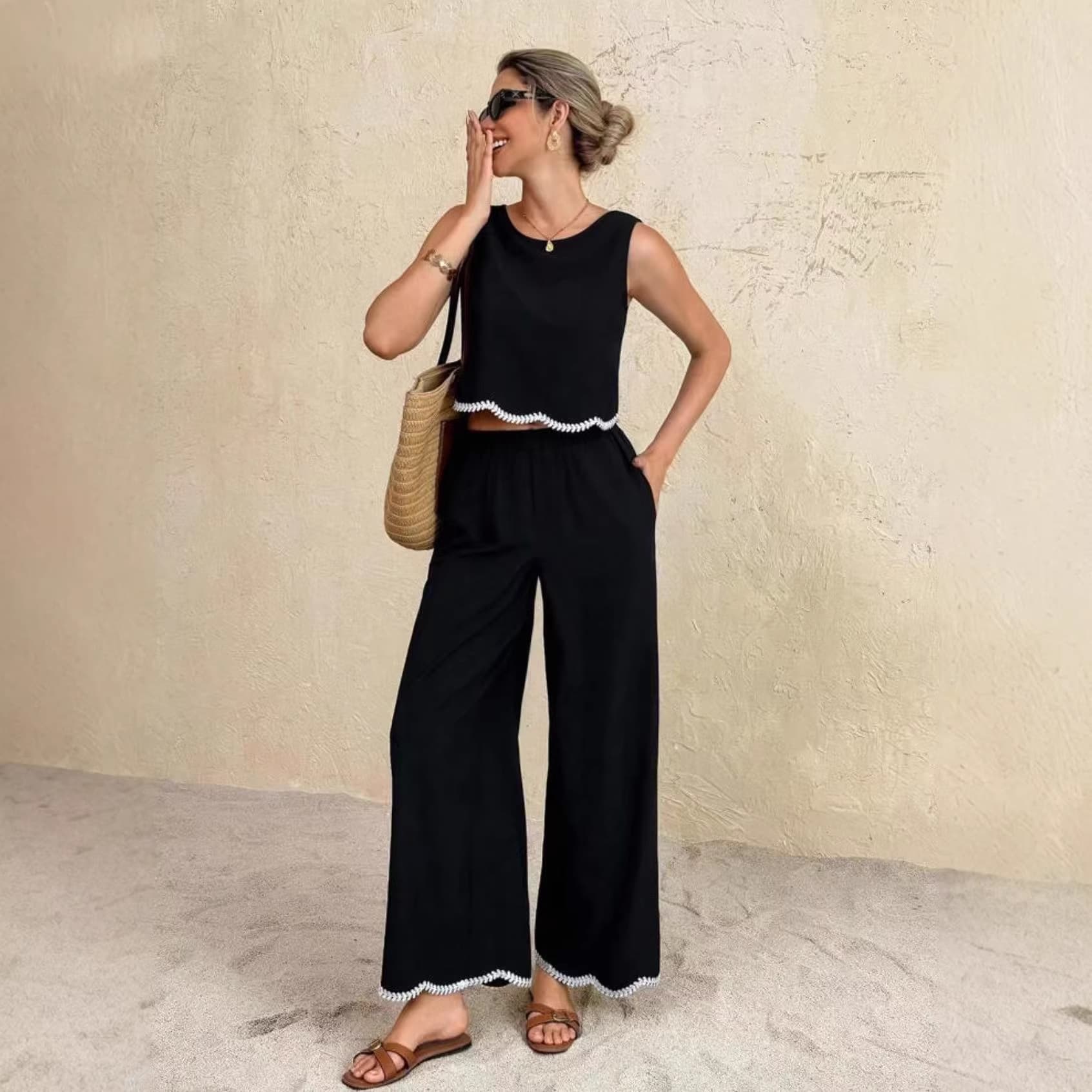 Women's Fashionable Vacation Casual Camisole Top and Pants Two-Piece Set