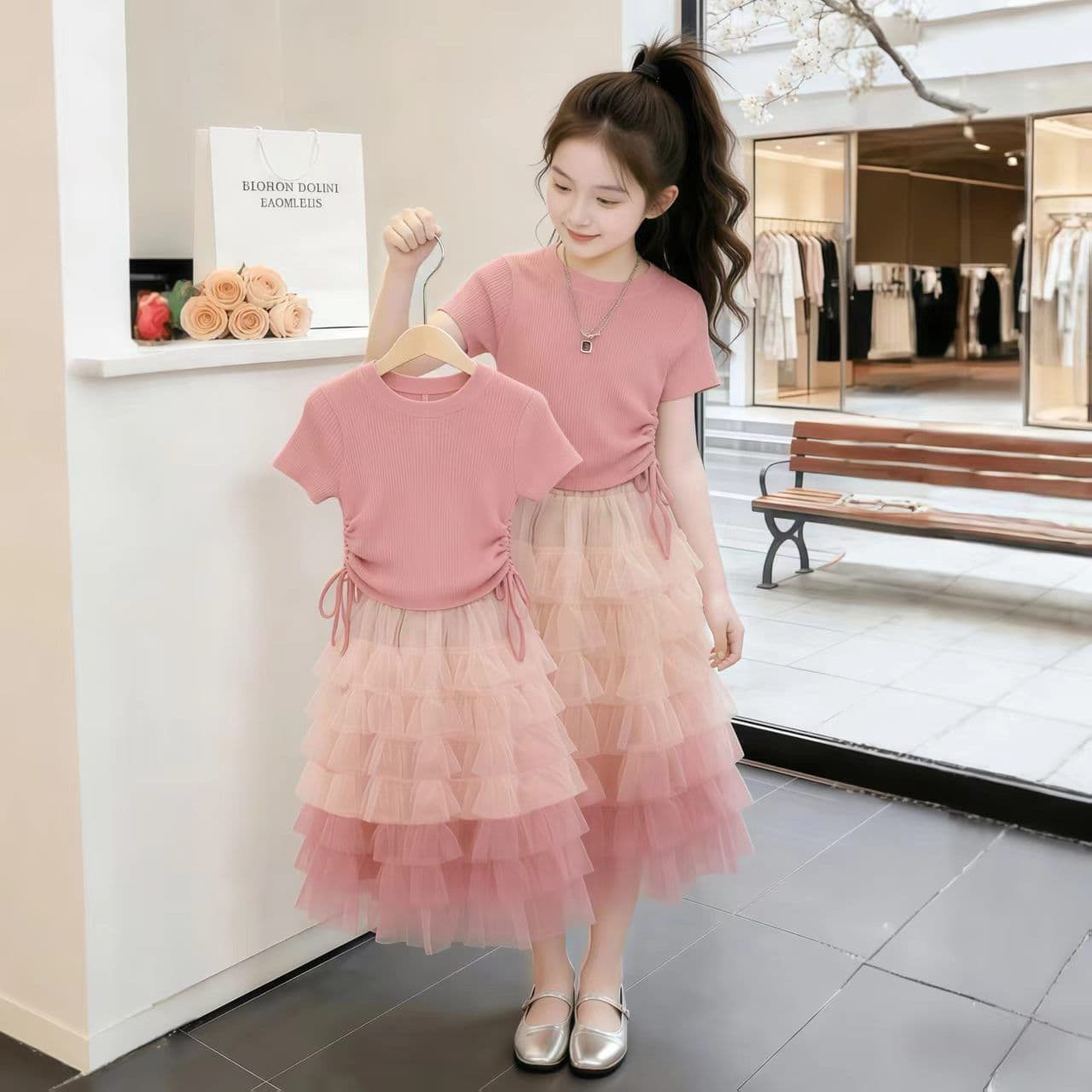 Girls summer 2026 new suit summer Korean version fashionable and sweet short-sleeved cake gauze skirt two-piece set trendy