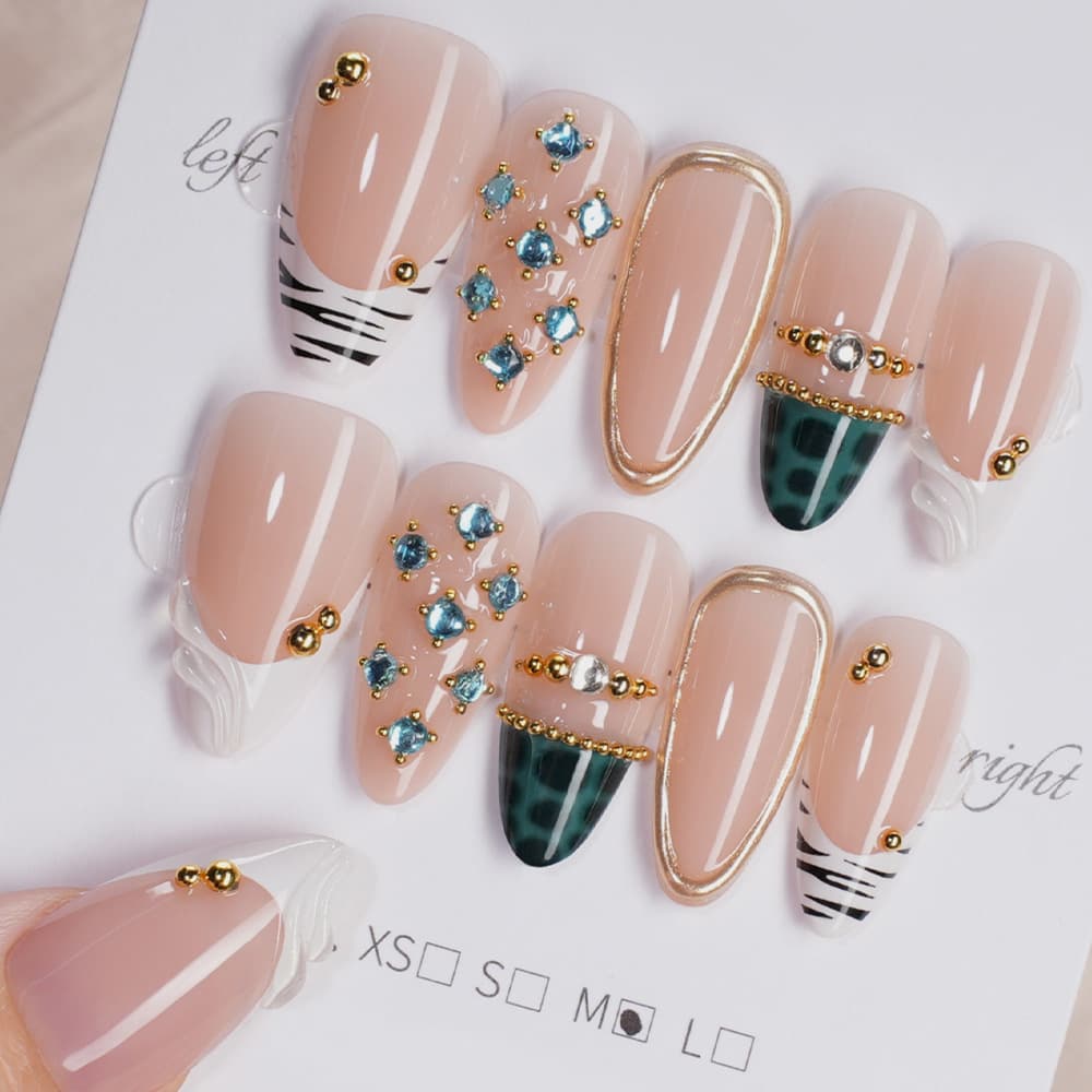 Wearable Nails Luxury Style Whitening Almond Shape European American Epoxy Powder Nail Tips Wearable Nail Sizes Removable False Nails
