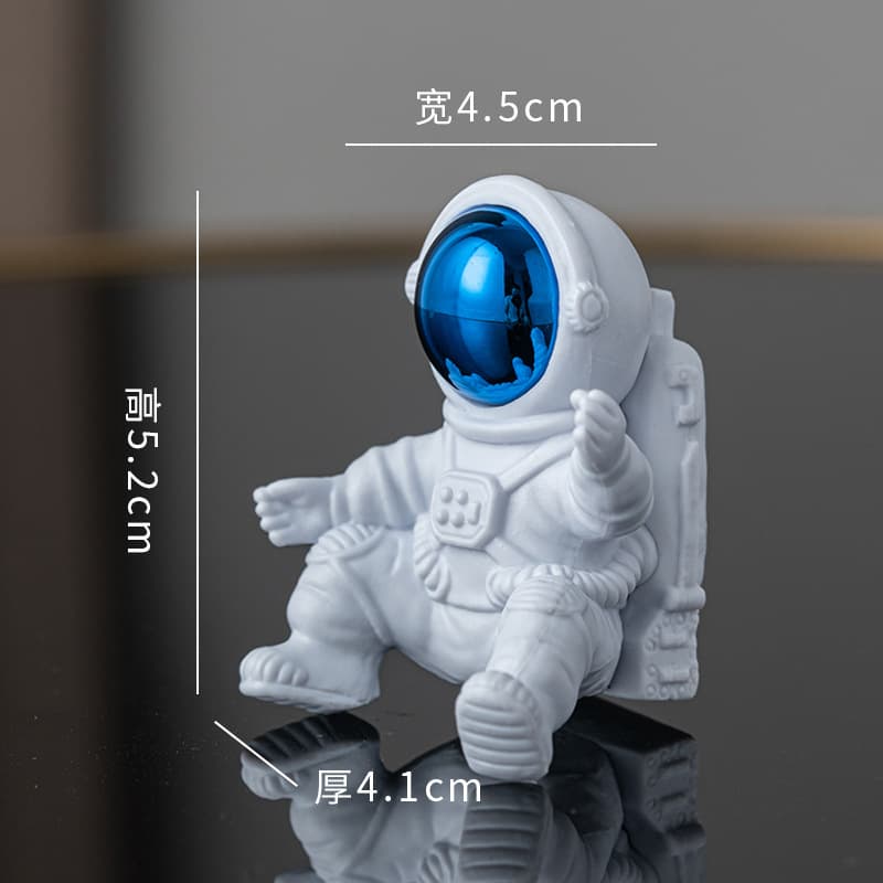Kids Birthday Gift Mid-Autumn Small Gift Ambient Light Bedside Lamp Decorative Table Lamp Moon Lamp Astronaut Night Light