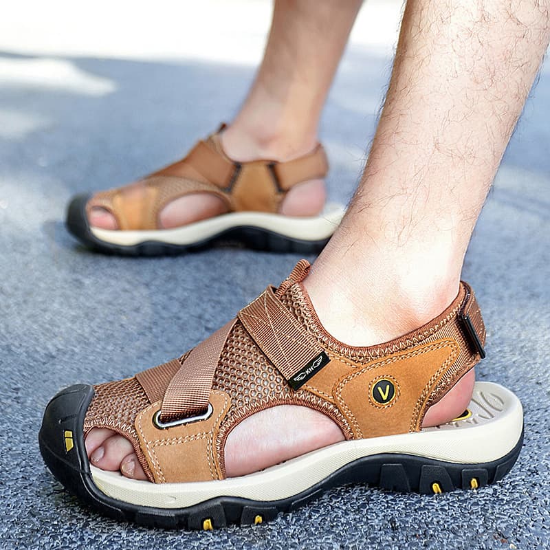 2023 New Toe-Covered Sandals for Men, Mesh Breathable Sports Outdoor Beach Shoes, Slip-Resistant Hollow Cowhide Leather Men's Shoes, Trendy