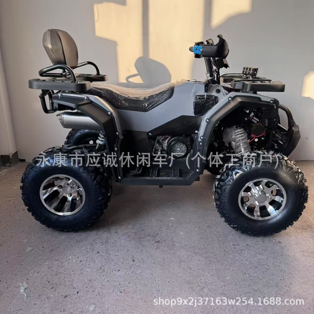 200CC ATV Sand Cart All-Terrain Off-Road Motorcycle Four-Wheeled Automatic ATV Sand Cart