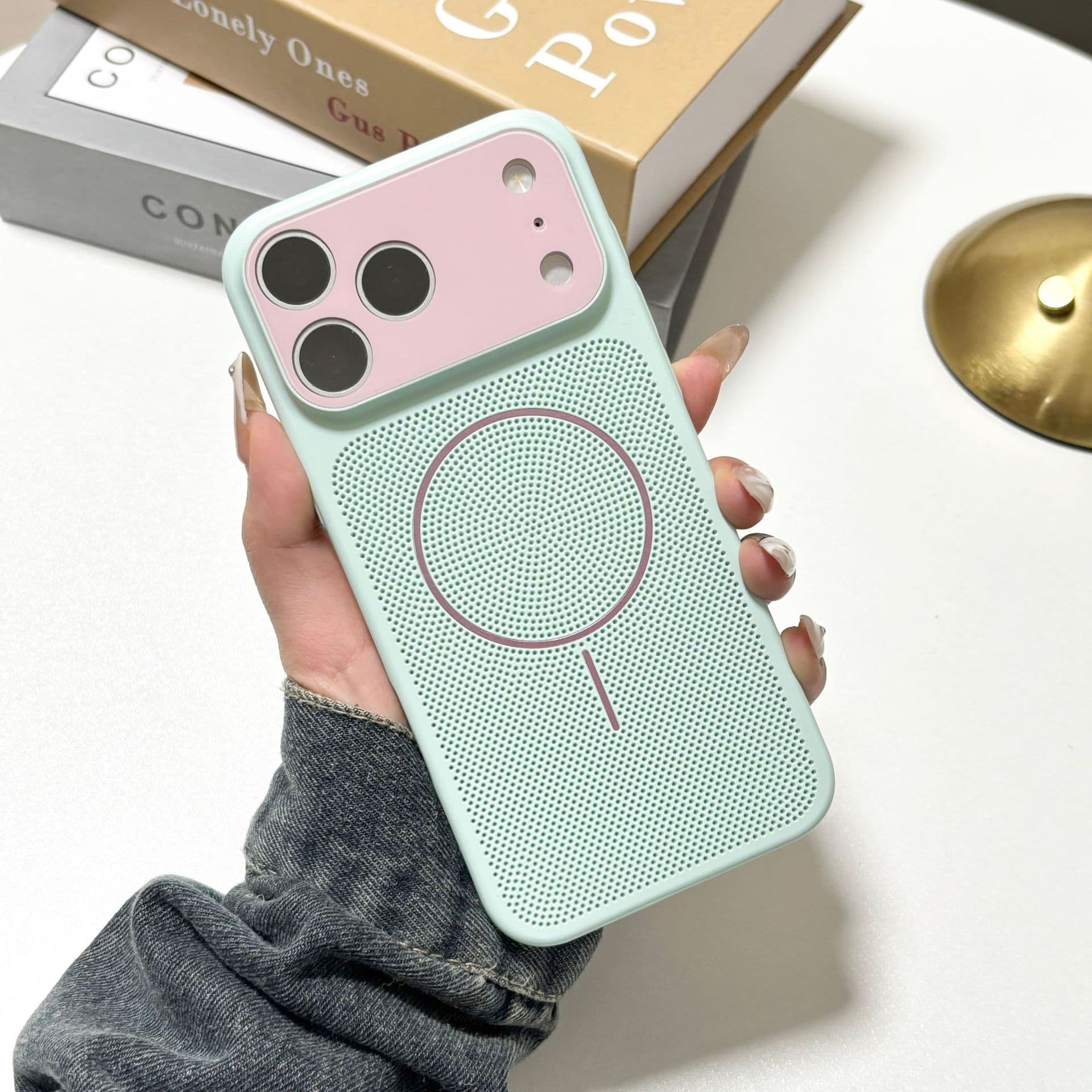 Macaron Mesh Cooling Shell iPhone 17 Pro Max Magnetic Phone Case, Compatible with iPhone 16, Ultra-Thin Dual-Color