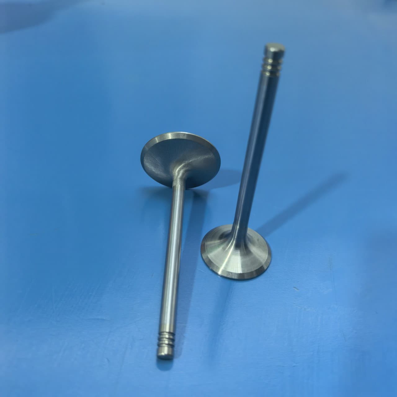 Suitable for Bombardier Jet Ski 300 Horsepower Intake and Exhaust Valves for High-Speed Engines, Special 420254294
