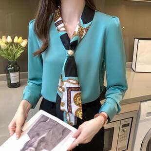 2026 Spring Autumn New Design Sense Niche V-Neck White Blouse Long Sleeve Top Elegant Tie Professional Shirt Women