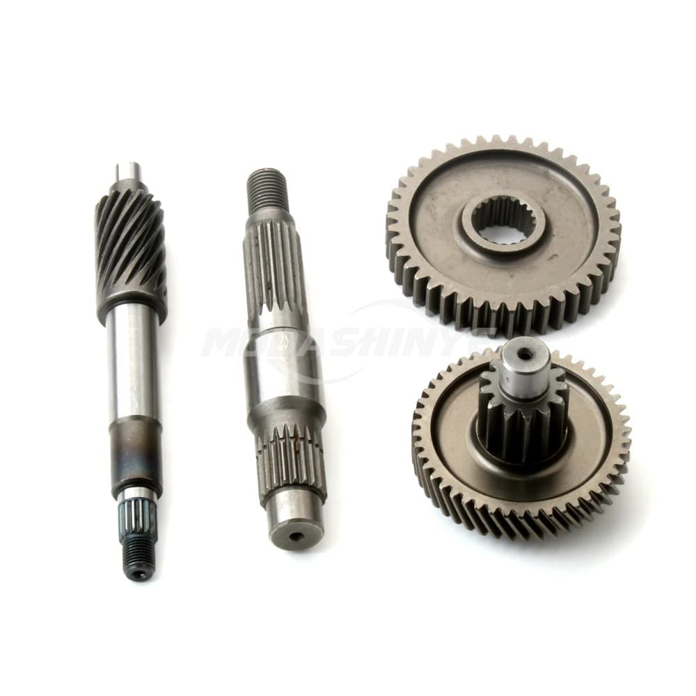 Suitable for Yamaha YN100 YQ100 Zuma100 Yw100 gearbox rear gear shaft assembly