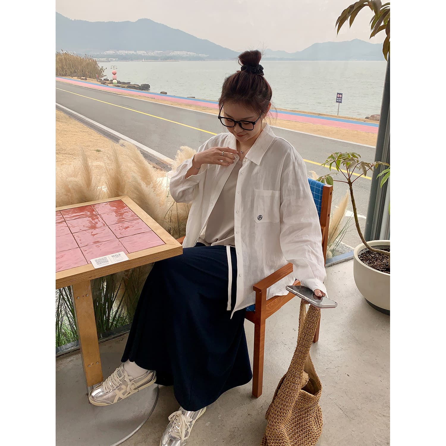 Plus size women's high-end cotton and linen protective long-sleeved shirt women's summer thin breathable loose versatile sun protection jacket