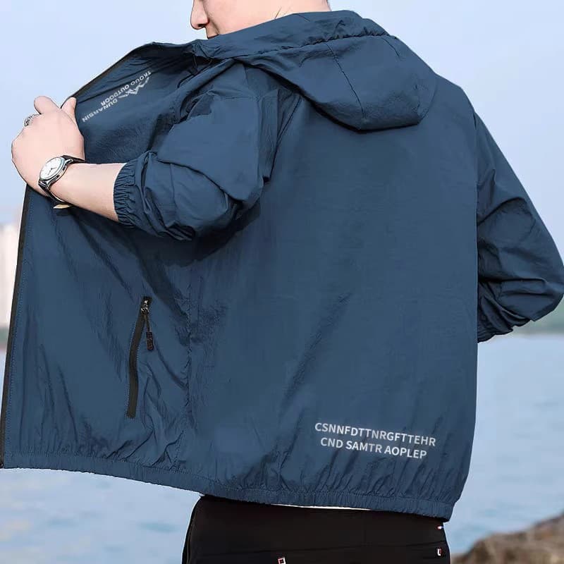 Ice Silk Sun Protection Shirt Men 2025 New Summer UV Protection Thin Breathable Sunscreen Clothing Outdoor Fishing Jacket Trendy