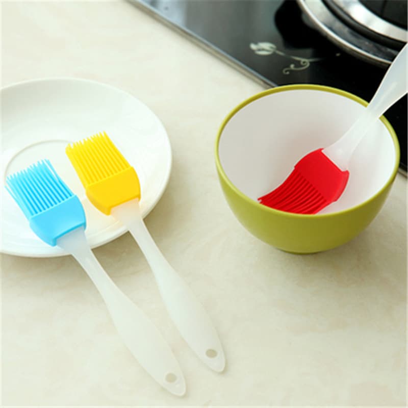 Small silicone detachable brush, non-shedding barbecue seasoning brush, heat-resistant baking oil brush, factory stock wholesale