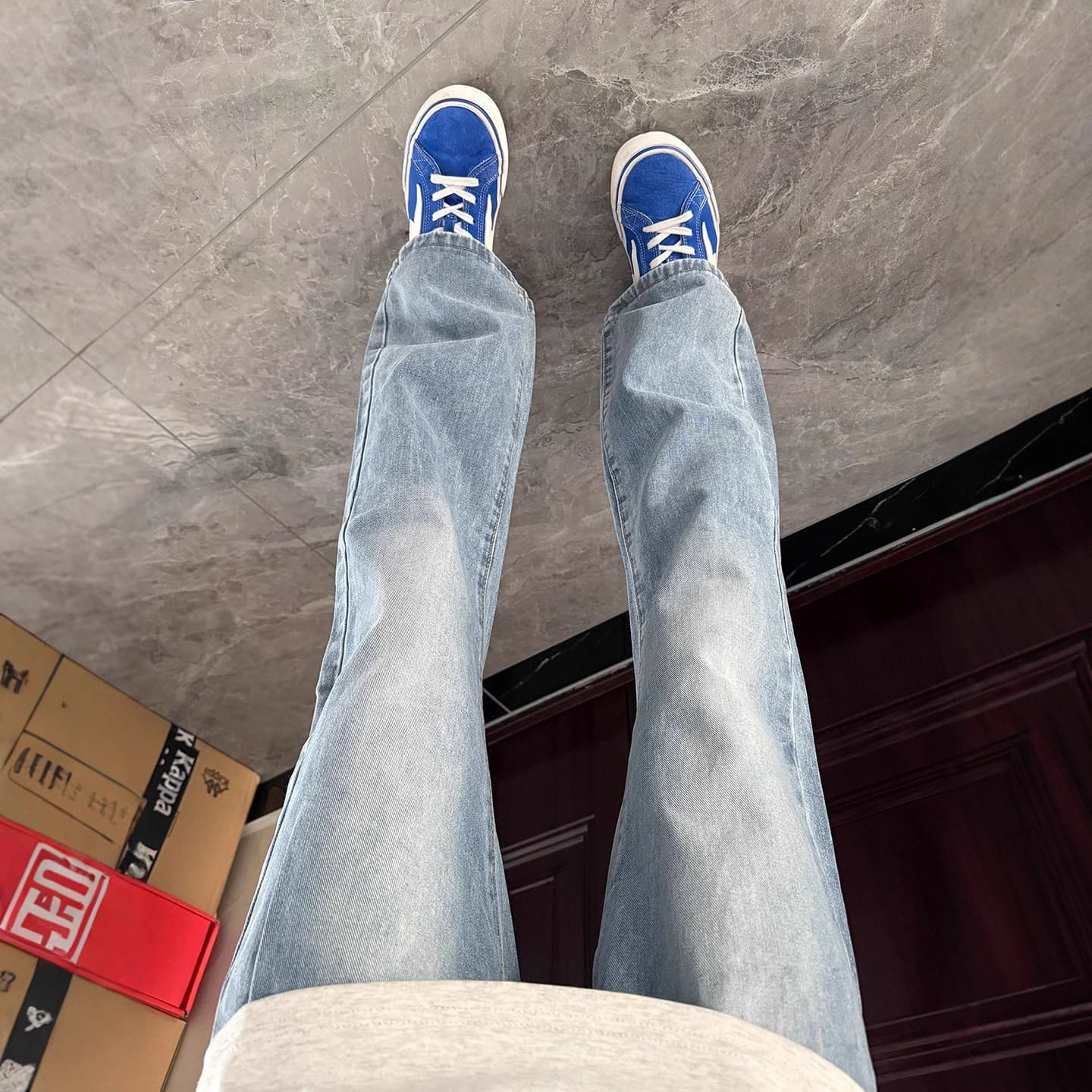 American minimalist jeans for men, high-end high-street vibe, straight-leg slim fit, stylish versatile flared long pants