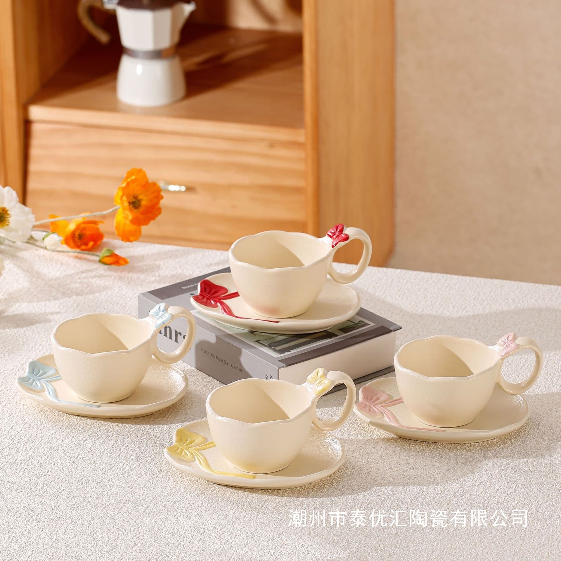 Bow Ceramic Cup and Saucer Set, High-End Coffee Cup Tea Cup Gift, Luxury Home Cup Couple Water Cup