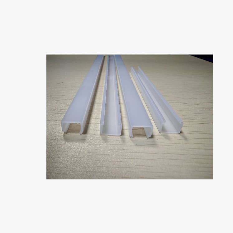 Professional extruded PC lampshades, milky white light diffuser lampshades, PC plastic lampshades, LED lampshades, wholesale and custom orders available.